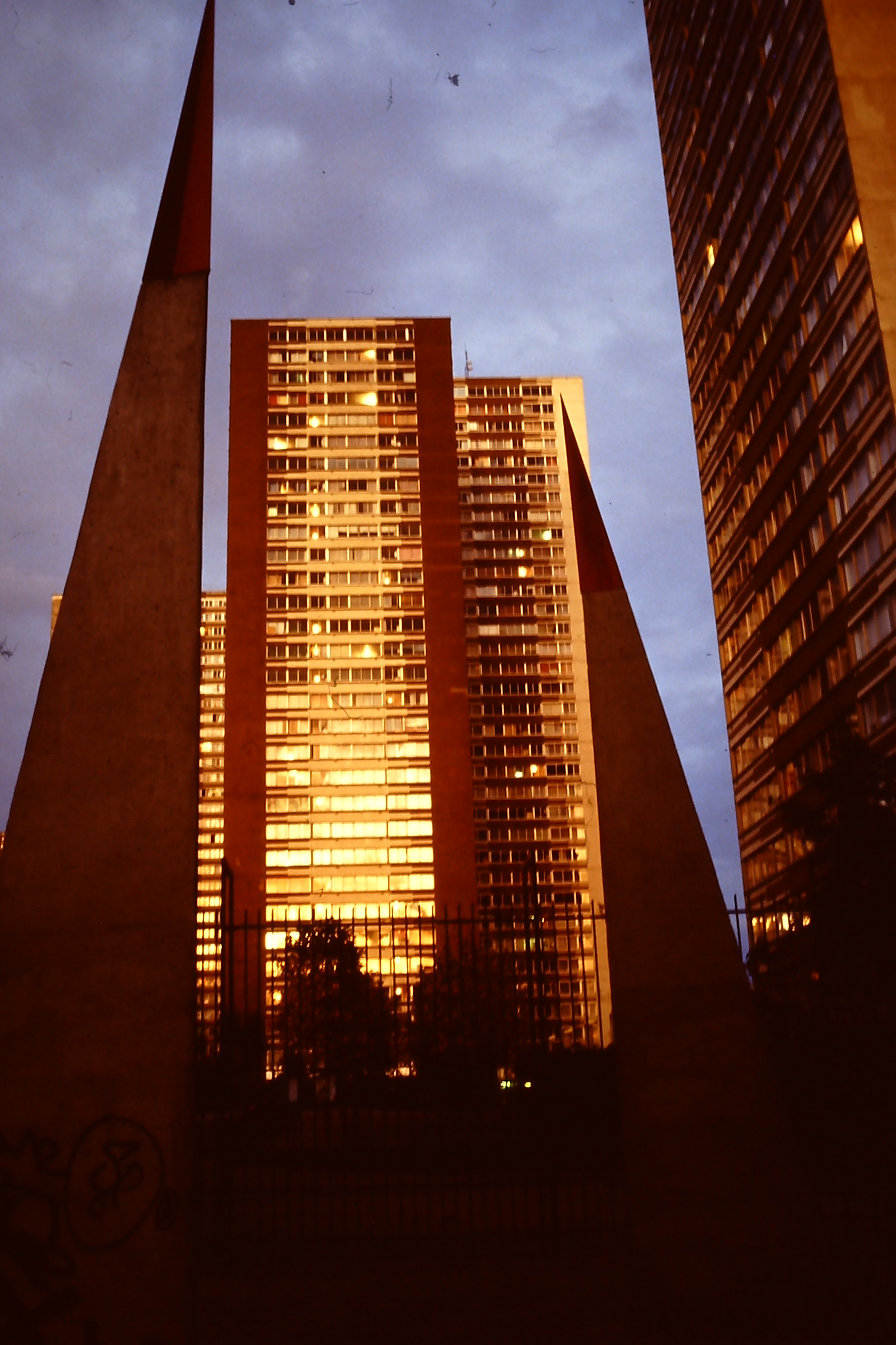 PICT0011-2.JPG