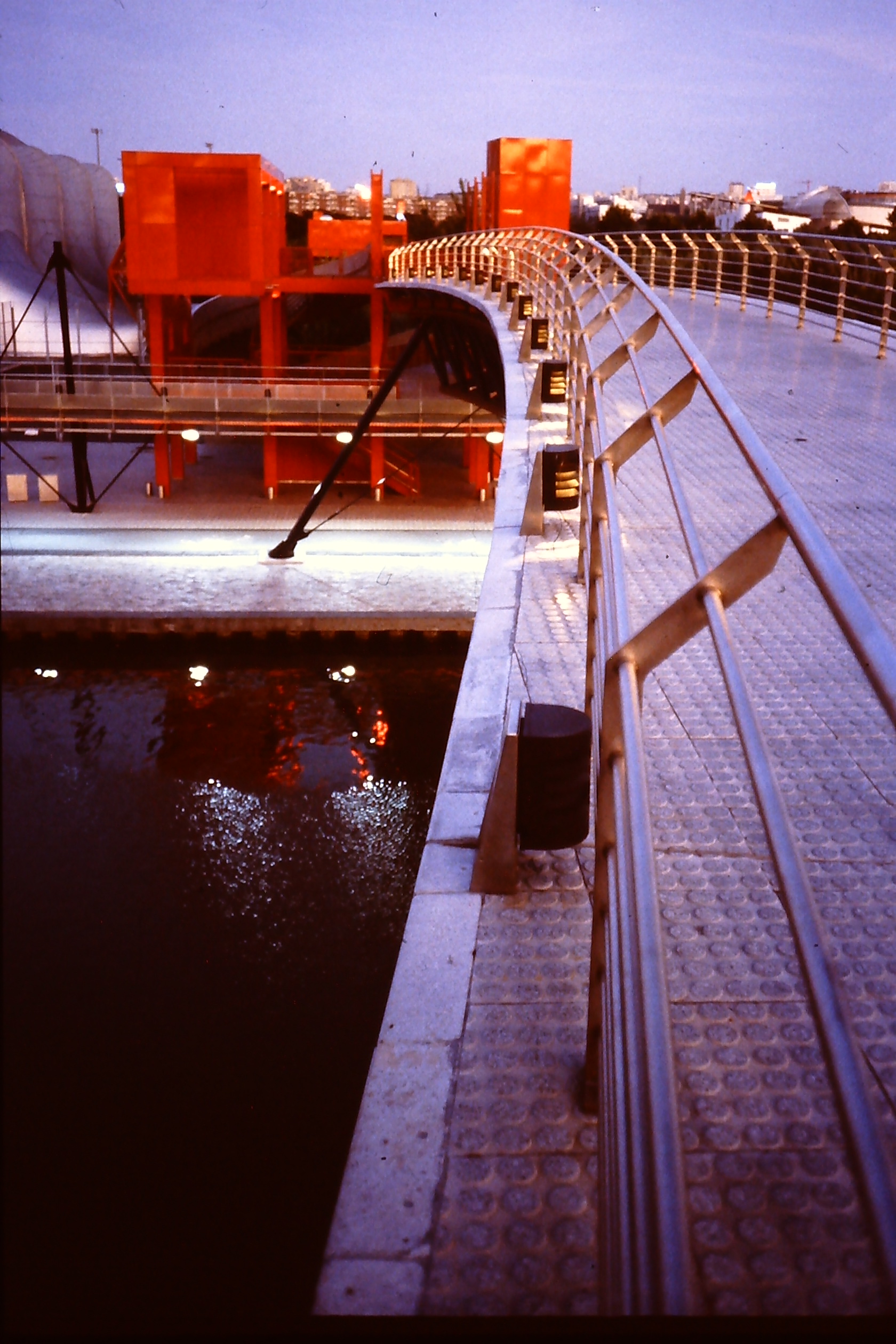 PICT0037-6.JPG