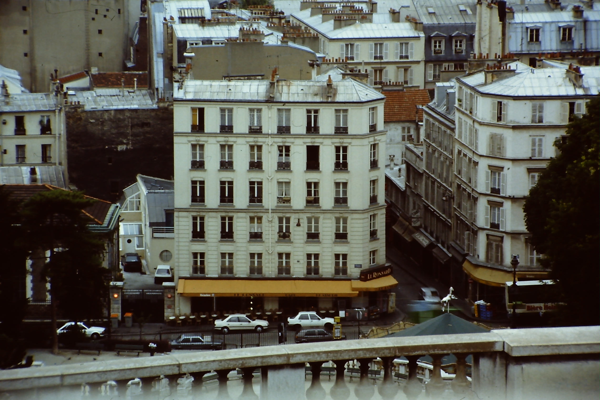 pict0037-2.jpg