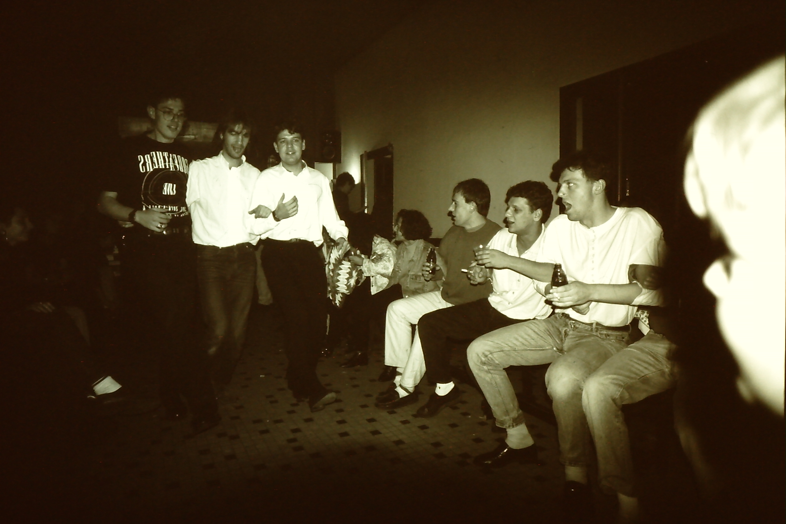 PICT0015-2.JPG